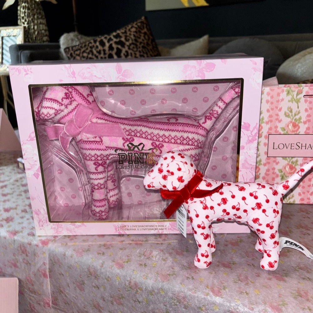 LoveShackFancy x pink large coquette bow dog in gift box & Cherry mini dog